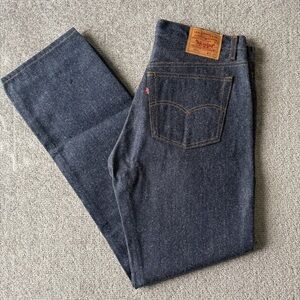 Vintage Deadstock 90's 501 Levi's Shrink to Fit Jeans W38 x L34 Made in U.S.A.